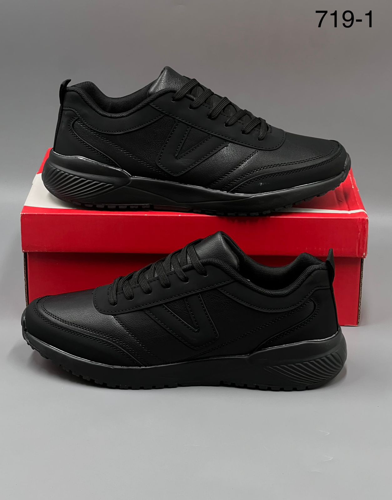 фото осенние мужские кроссовки оптом