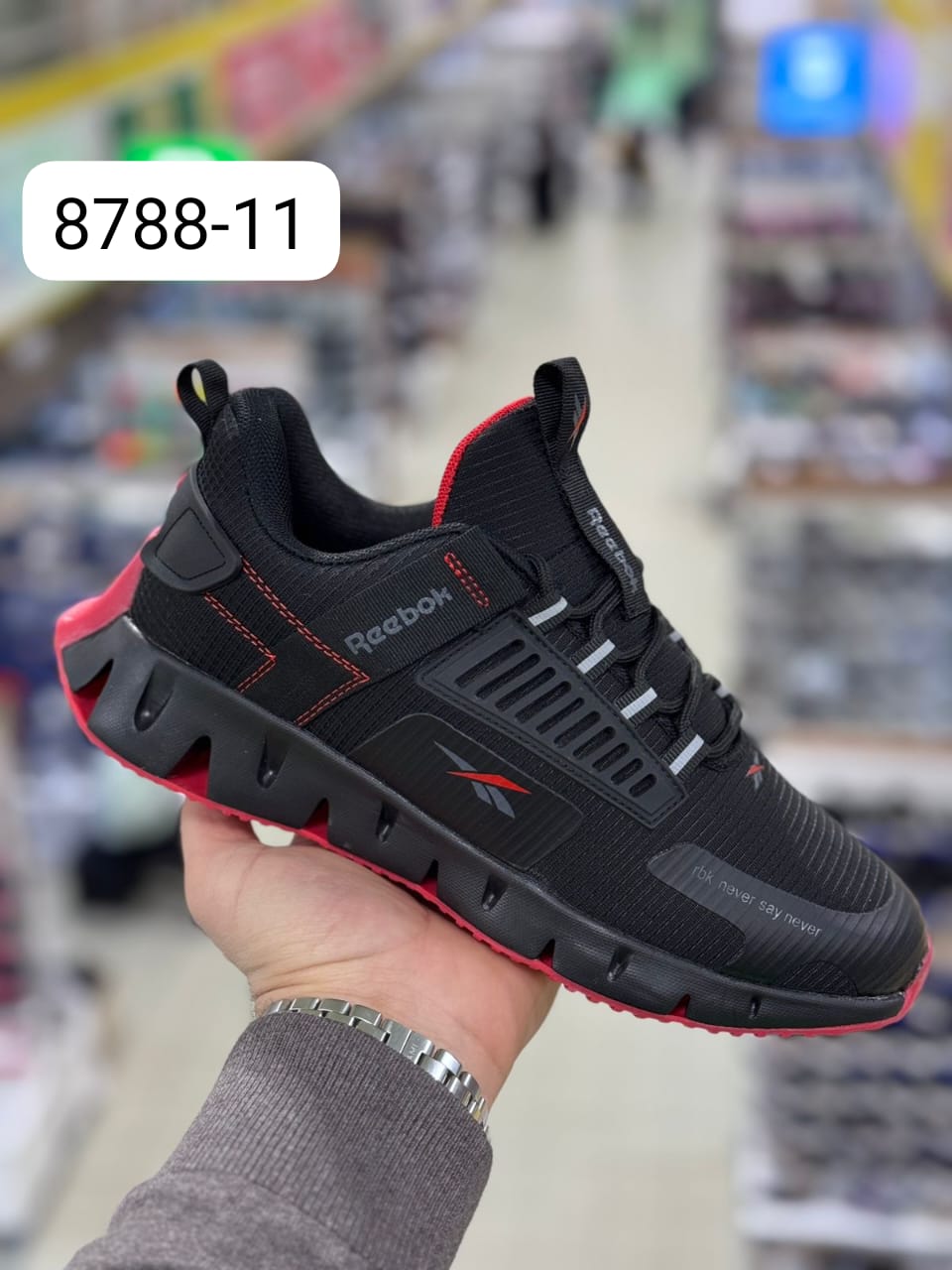 фото весенние мужские кроссовки оптом с доставкой