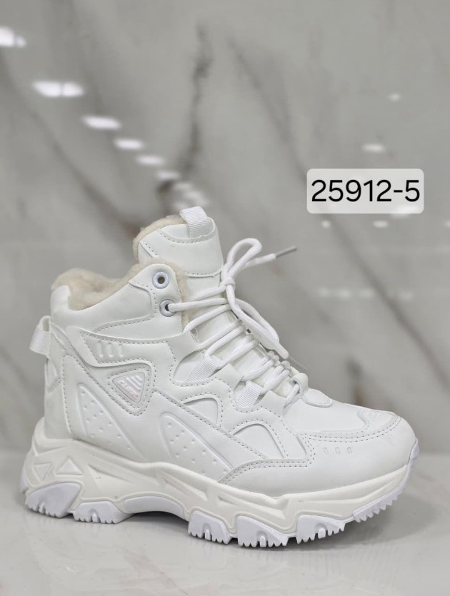 фото зимние женские кроссовки оптом с доставкой