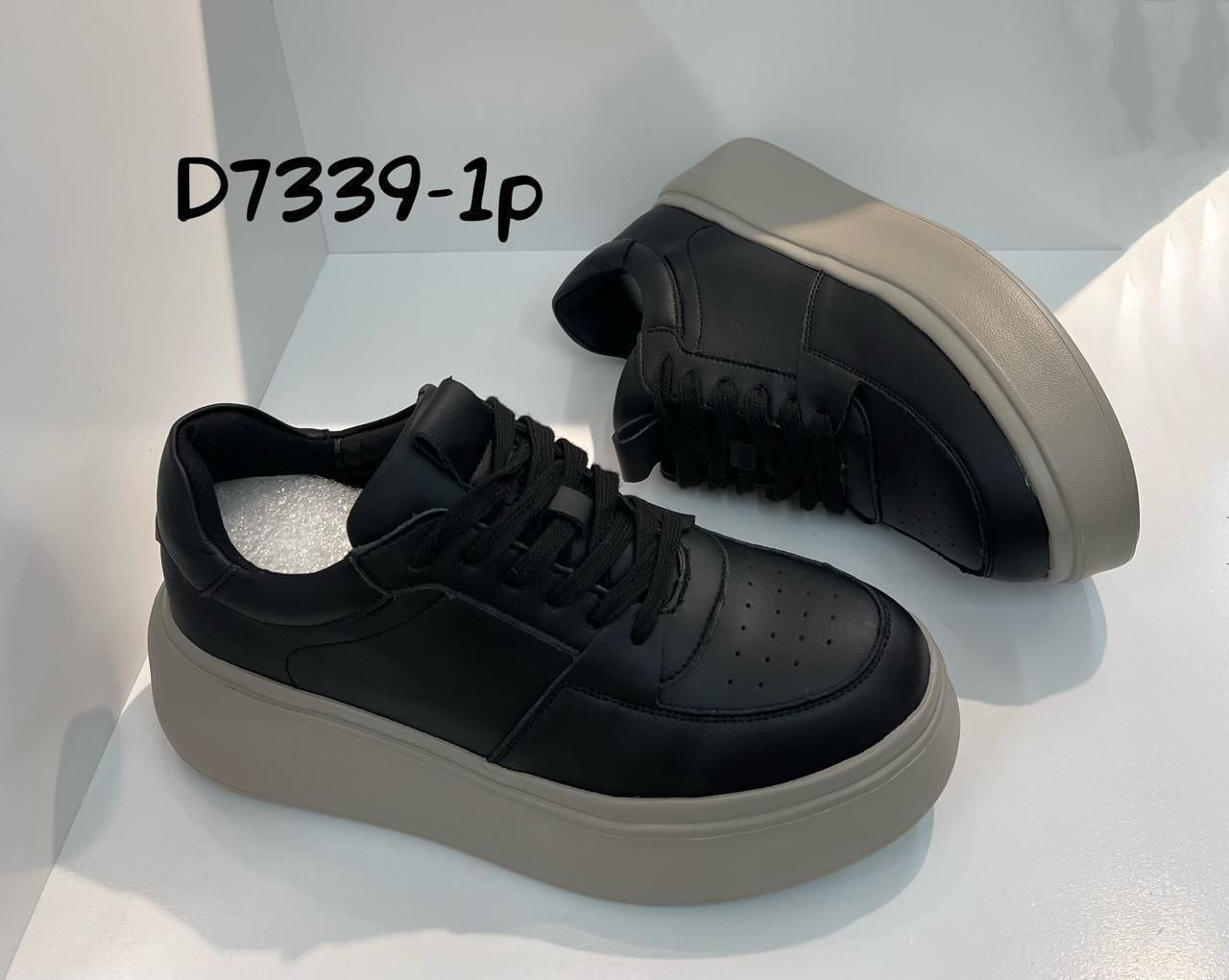 фото весенние женские кроссовки оптом