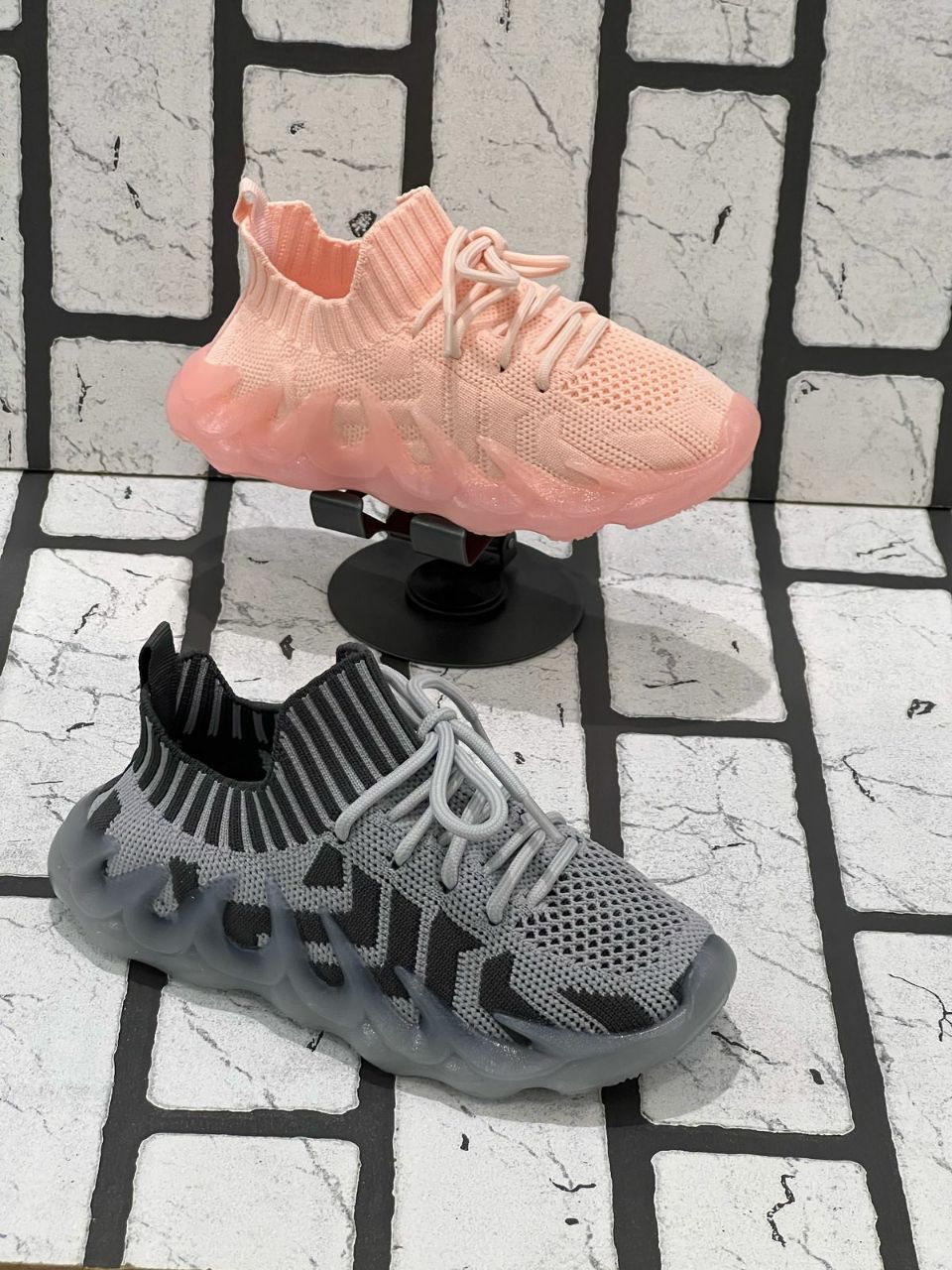 фото летние кроссовки для девочек оптом