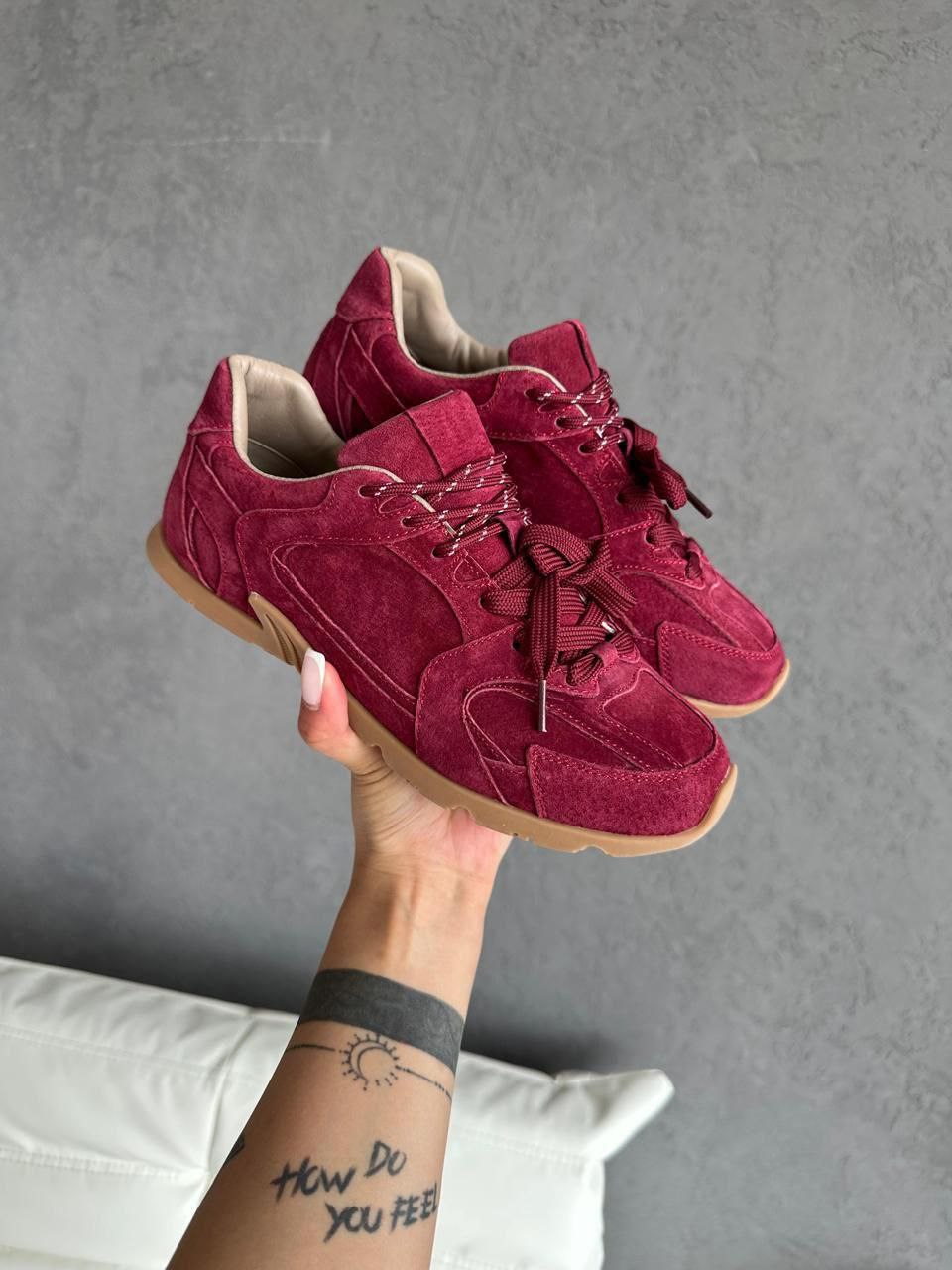 фото весенние женские кроссовки оптом