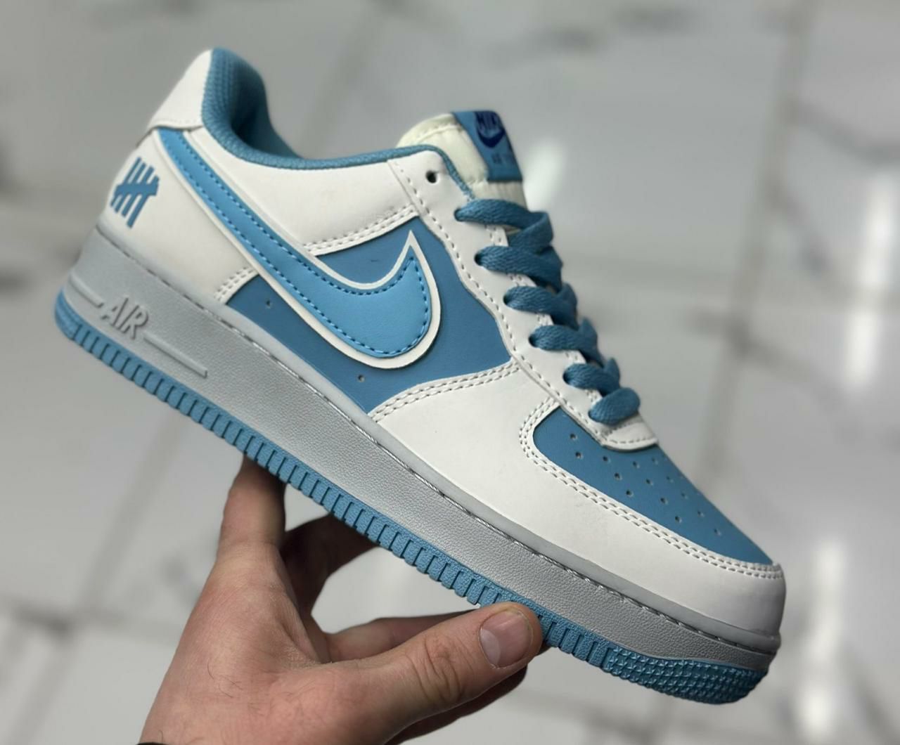 фото весенние женские кроссовки оптом