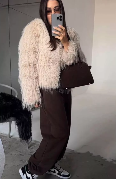 картинка Шуба от магазина Одежда+