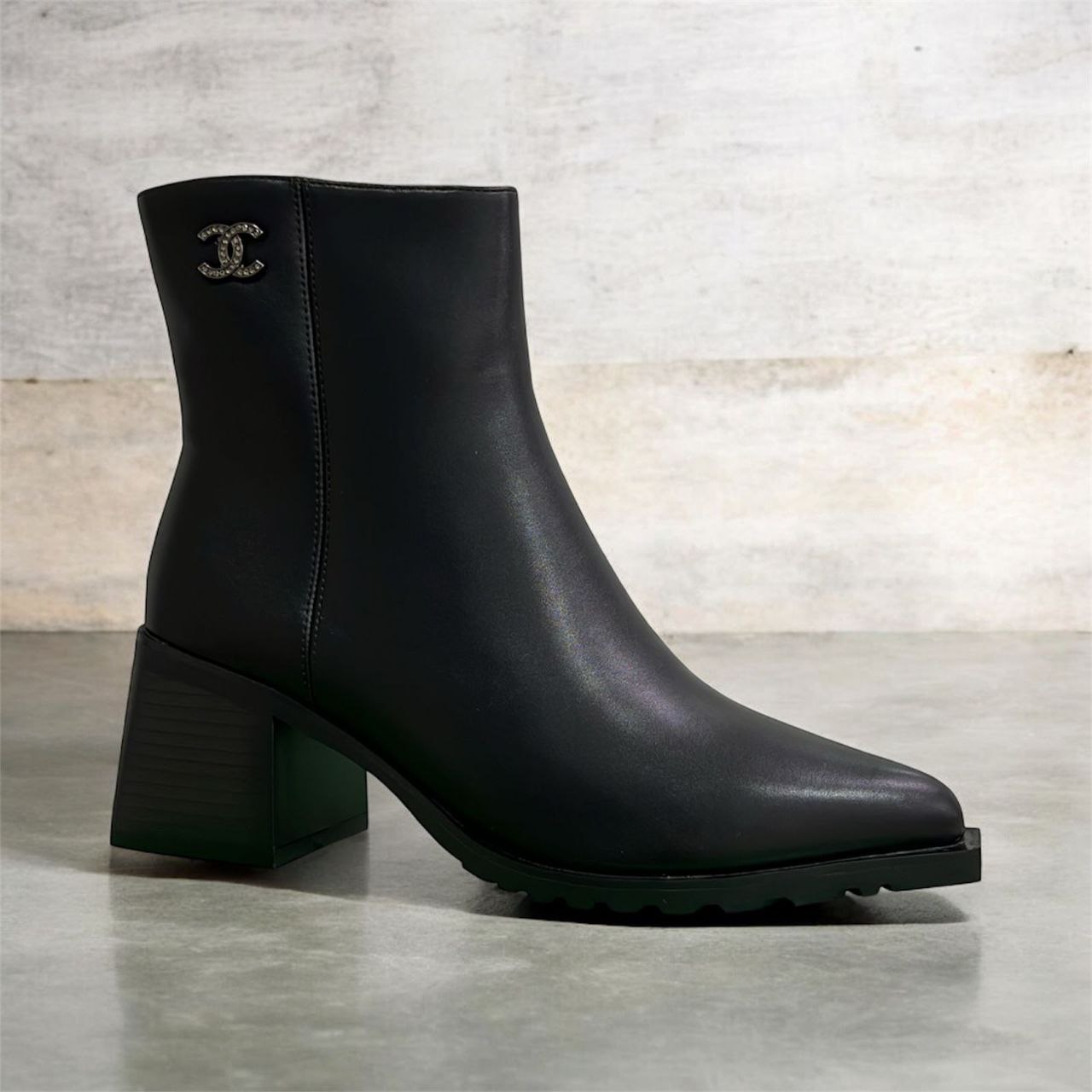 фото весенние женские ботинки оптом