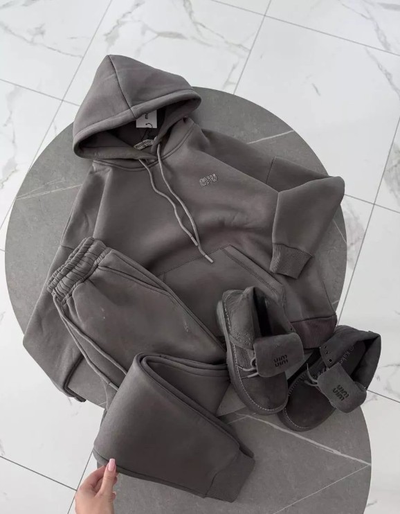 картинка Костюм двойка оверсайз от магазина Одежда+