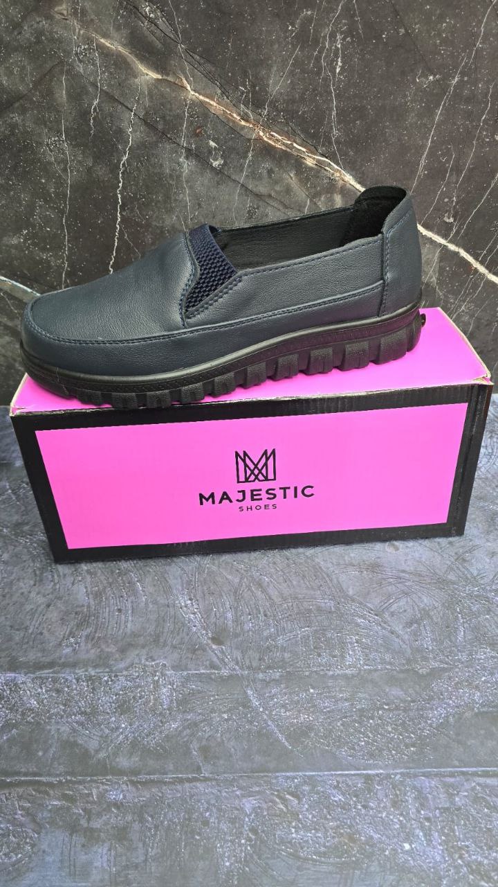 фото весенние женские кроссовки оптом