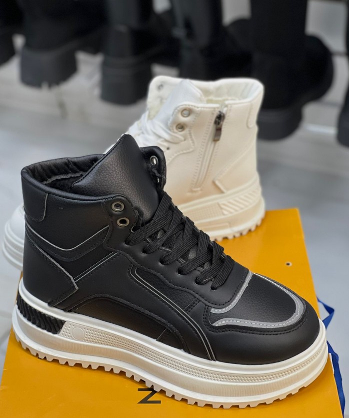 фото зимние женские кроссовки оптом с доставкой