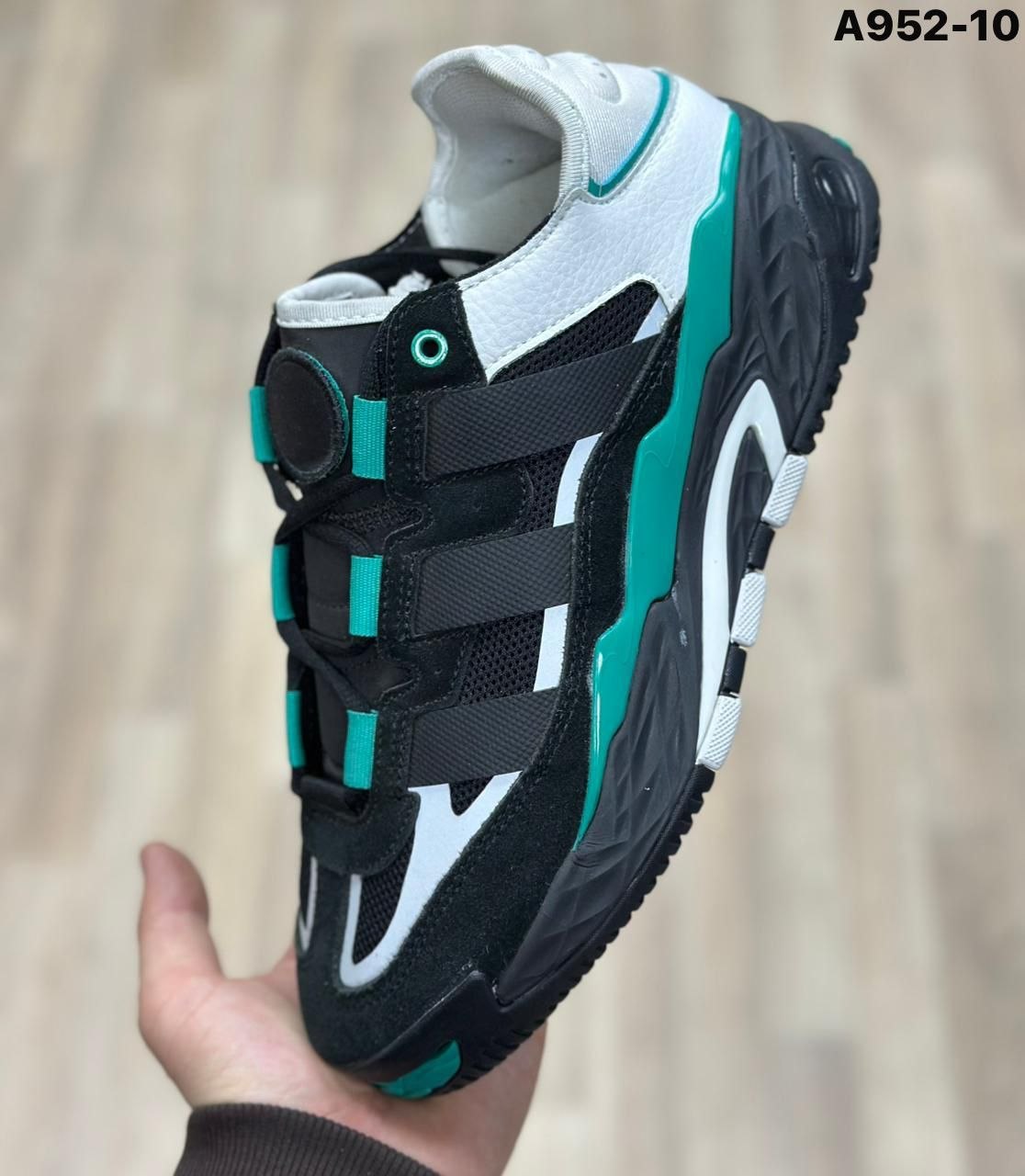 фото весенние мужские кроссовки оптом с доставкой