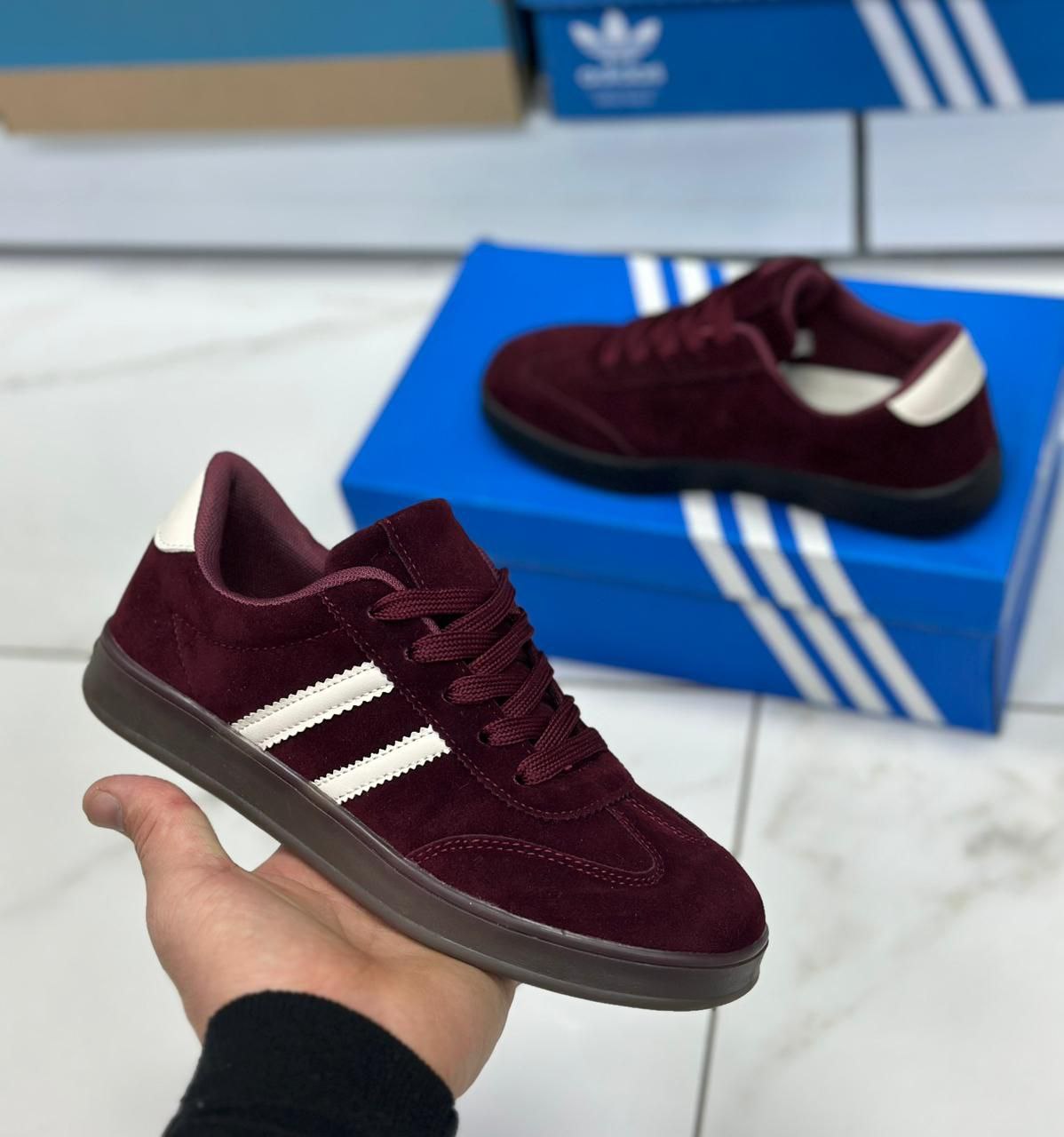 фото весенние женские кроссовки оптом