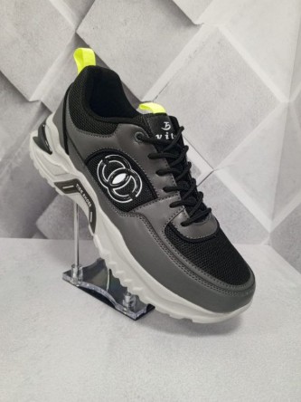 фото весенние мужские кроссовки оптом с доставкой