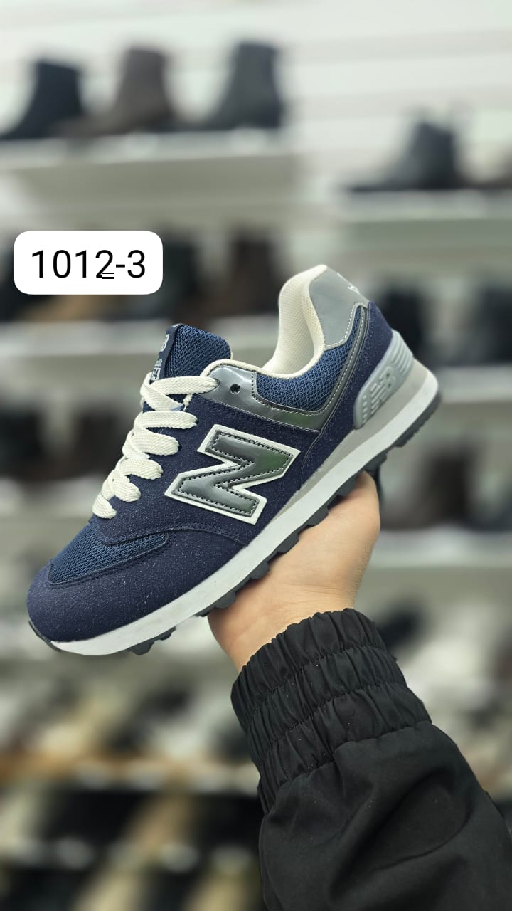 фото весенние женские кроссовки оптом