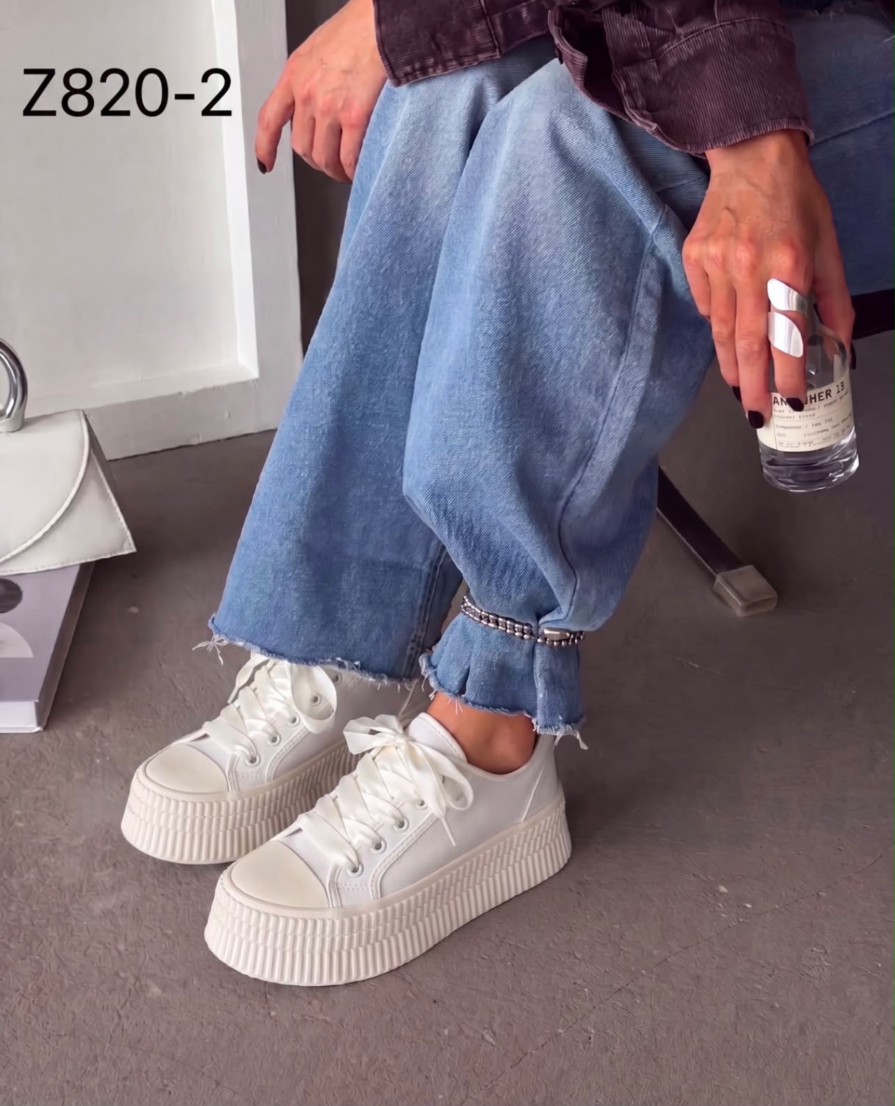 фото женские белые sneakers 822016 оптом