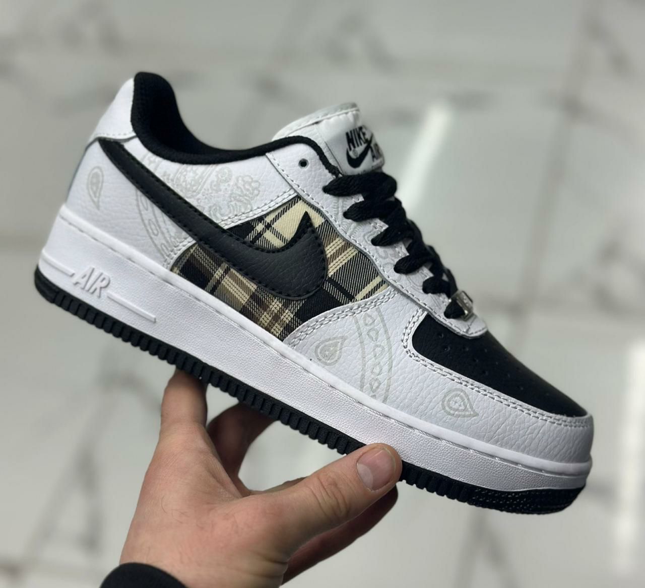 фото весенние женские кроссовки оптом