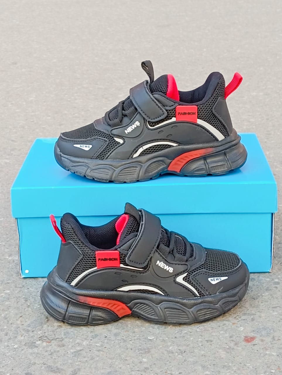 фото весенние кроссовки для девочек оптом