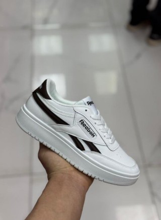 фото весенние женские кроссовки оптом