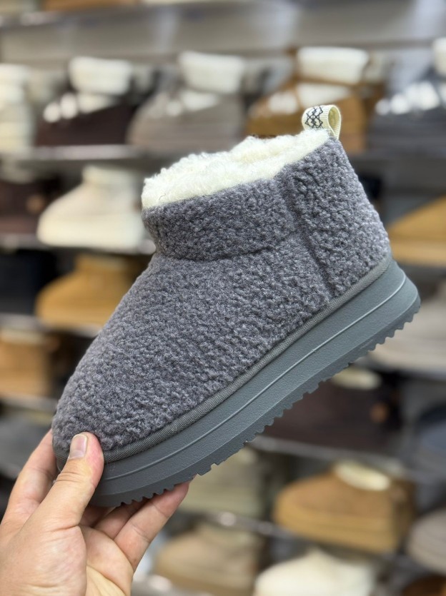 фото зимние женские угги оптом