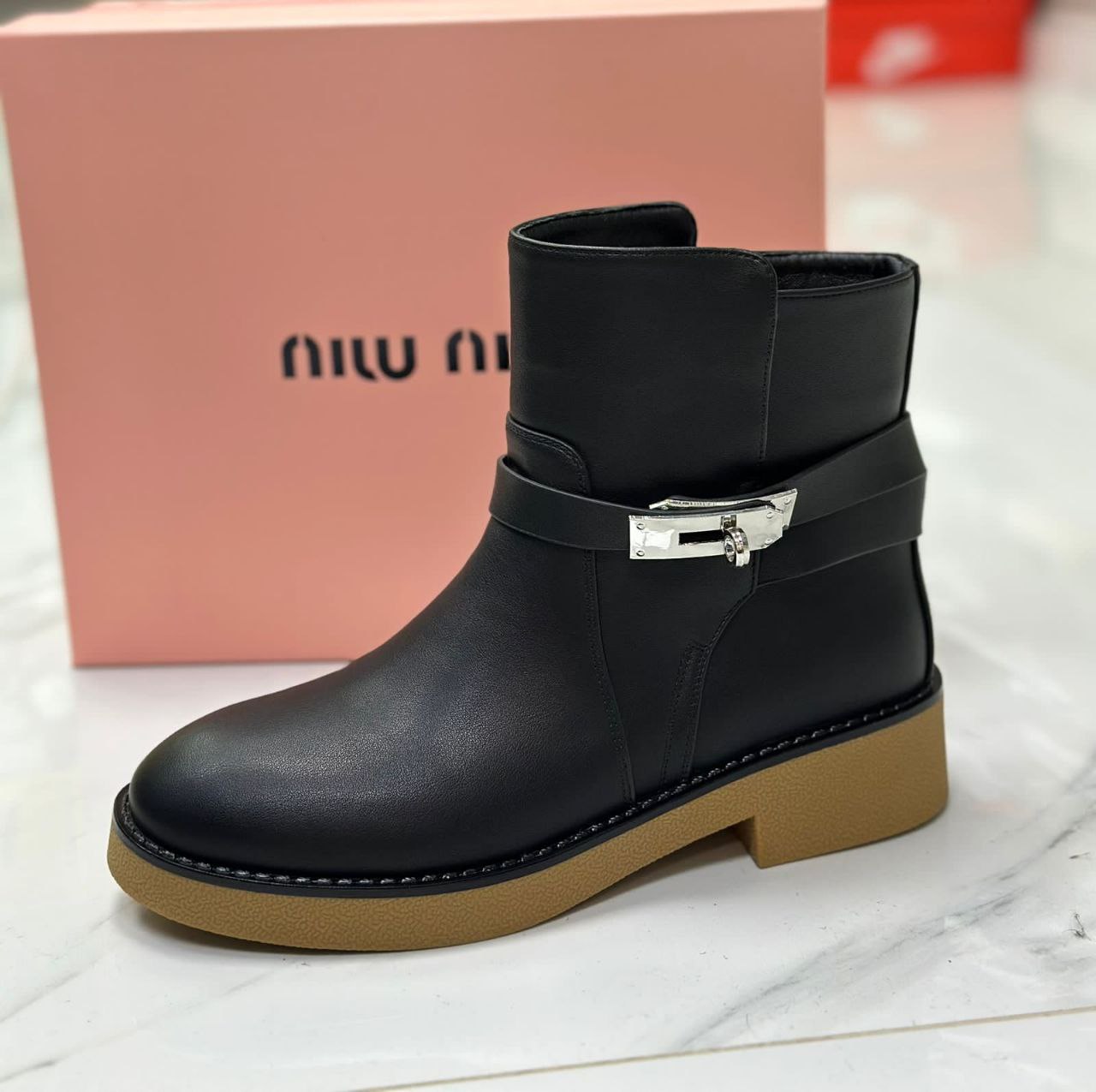 фото весенние женские ботинки оптом