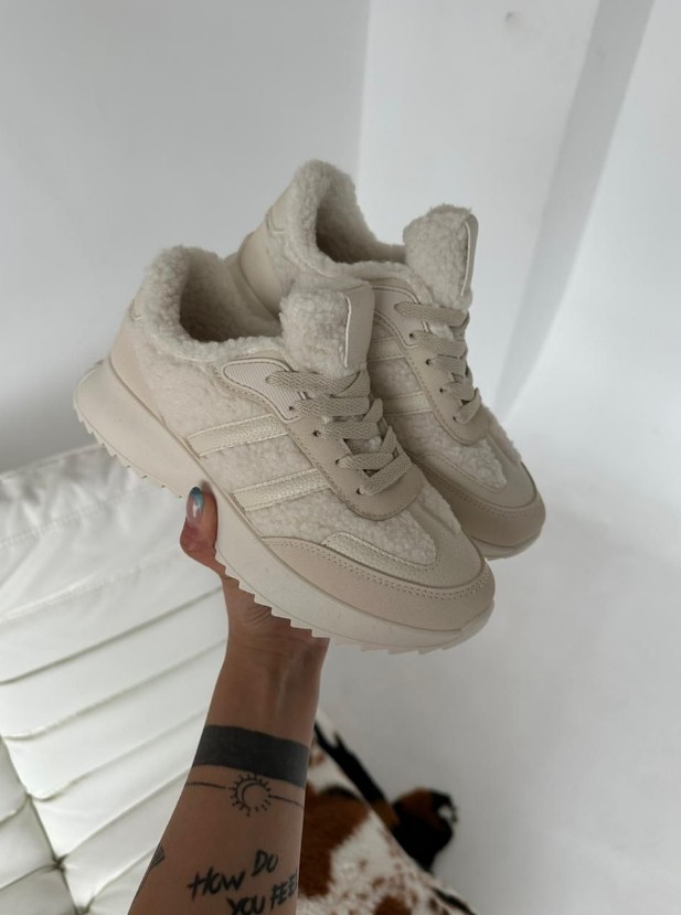 фото зимние женские кроссовки оптом с доставкой