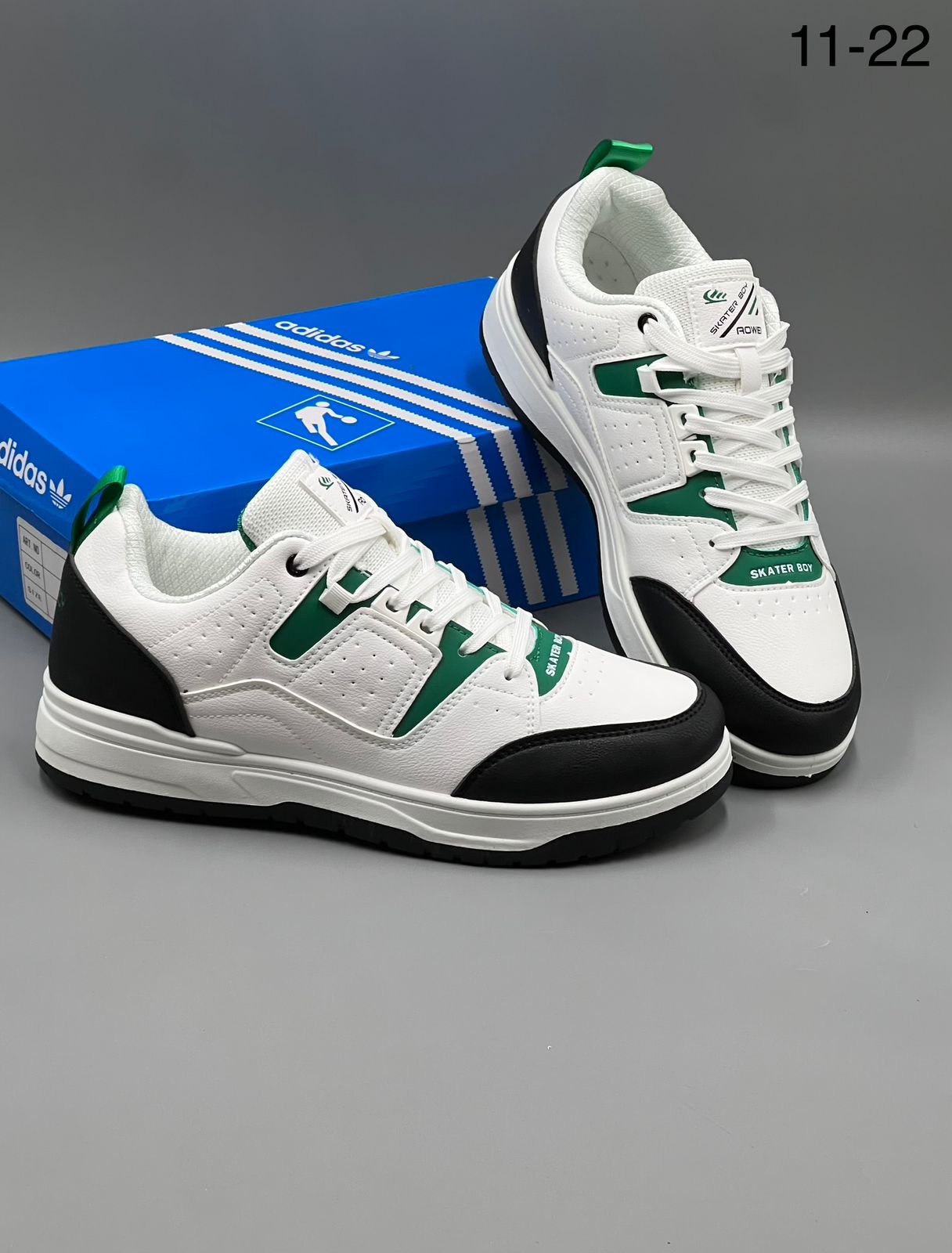 фото Мужские весенние кроссовки 447570 оптом с доставкой