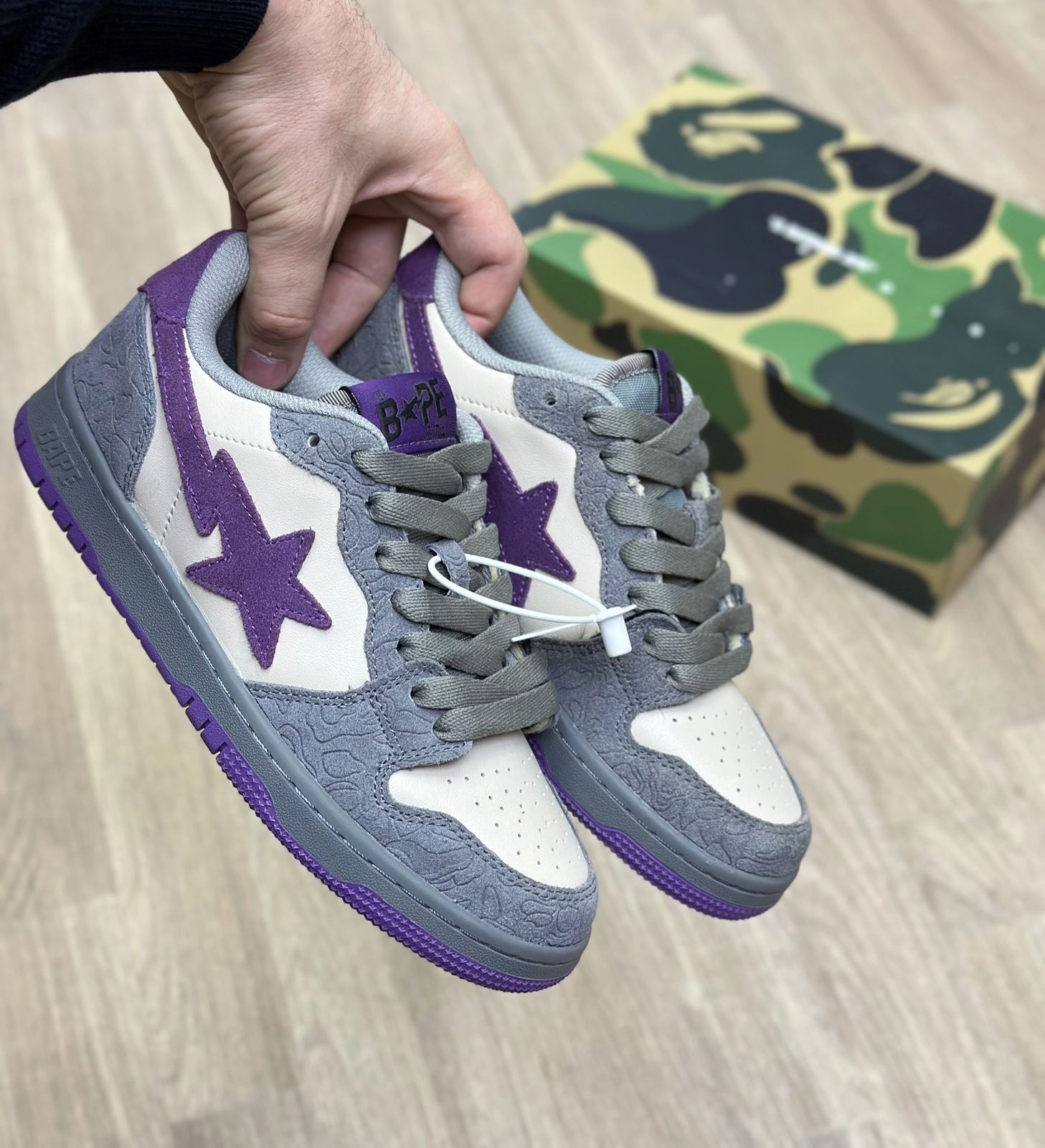 фото весенние женские кроссовки оптом