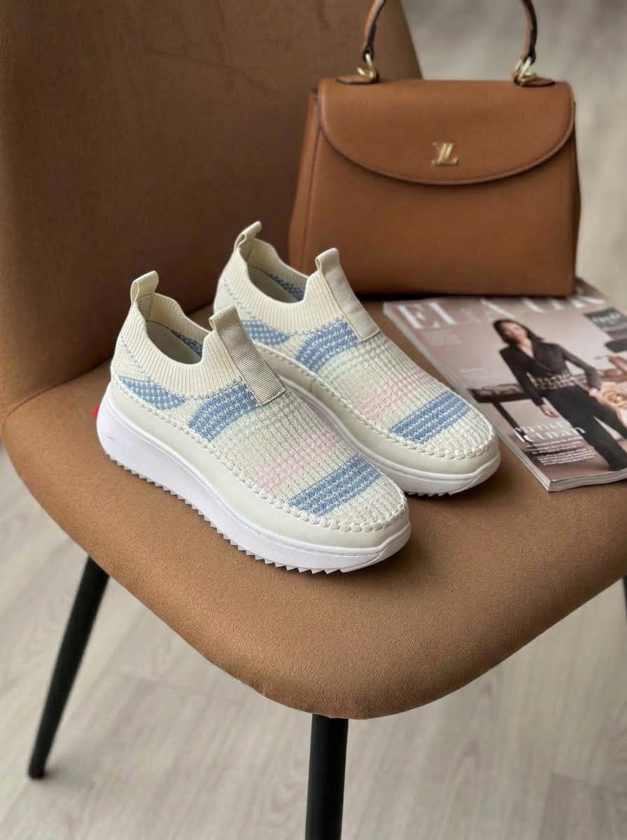 фото Женские весенние кроссовки 612101 оптом на лето для мужчин