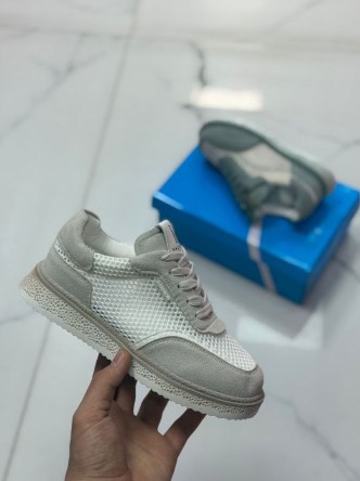 фото весенние женские кроссовки оптом