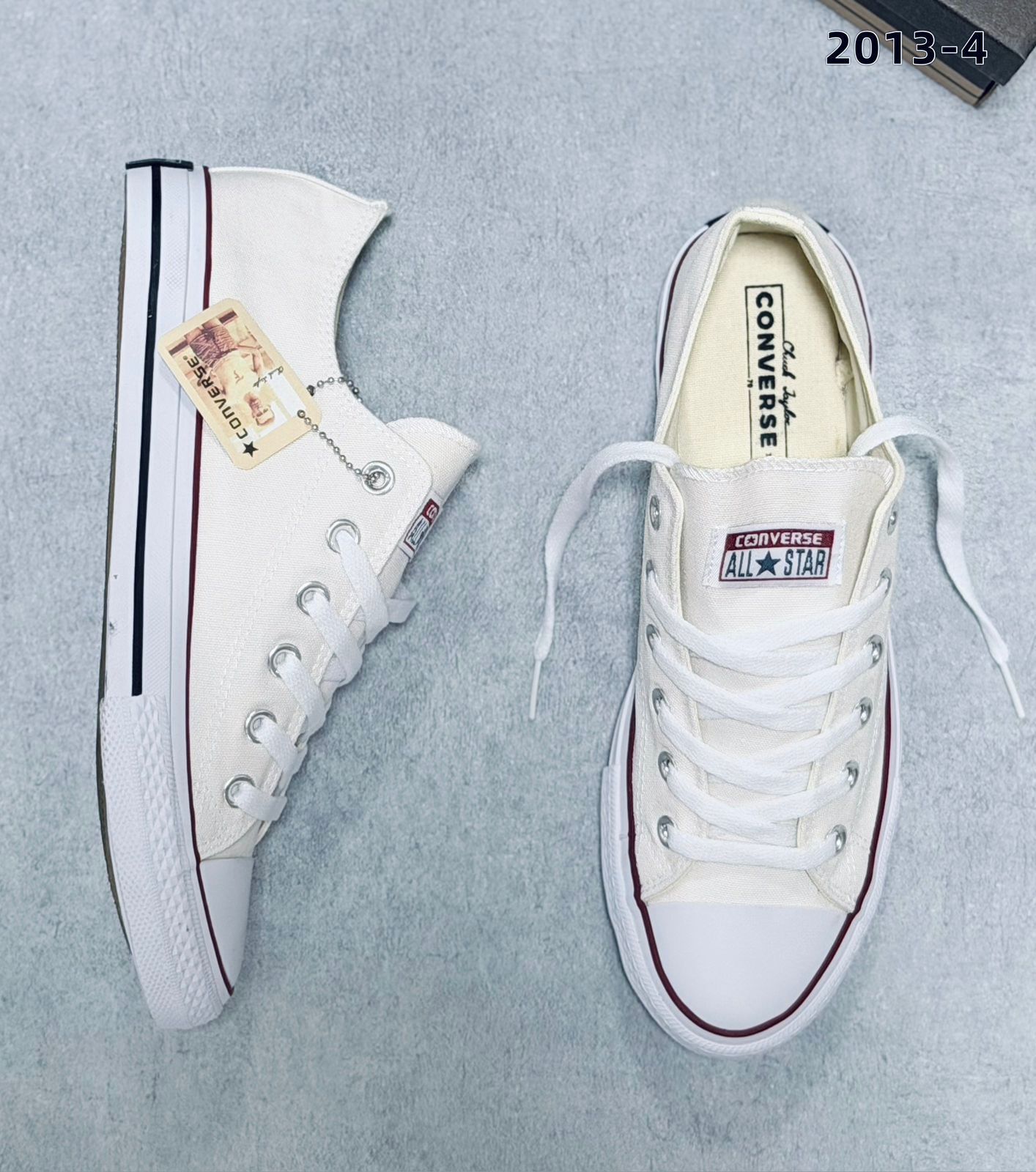 картинка Мужские белые кеды Converse 317853 от магазина Одежда+