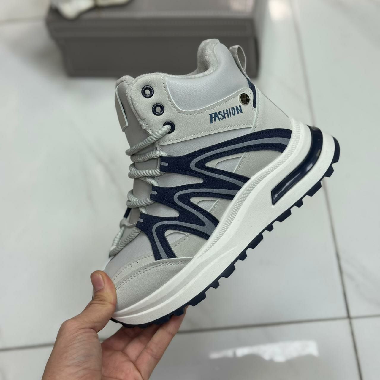 фото зимние женские кроссовки оптом с доставкой