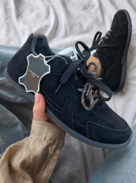 фото весенние женские кеды оптом