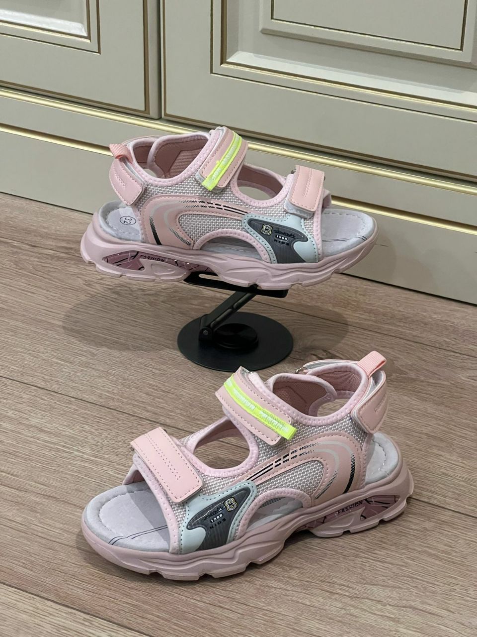 фото летние босоножки для девочек оптом