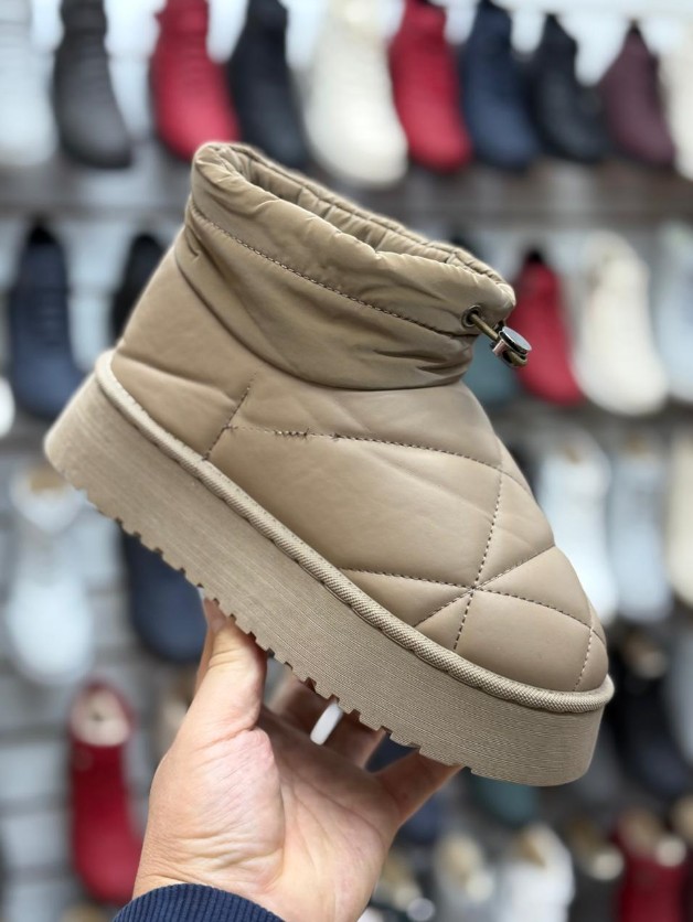 фото зимние женские угги оптом