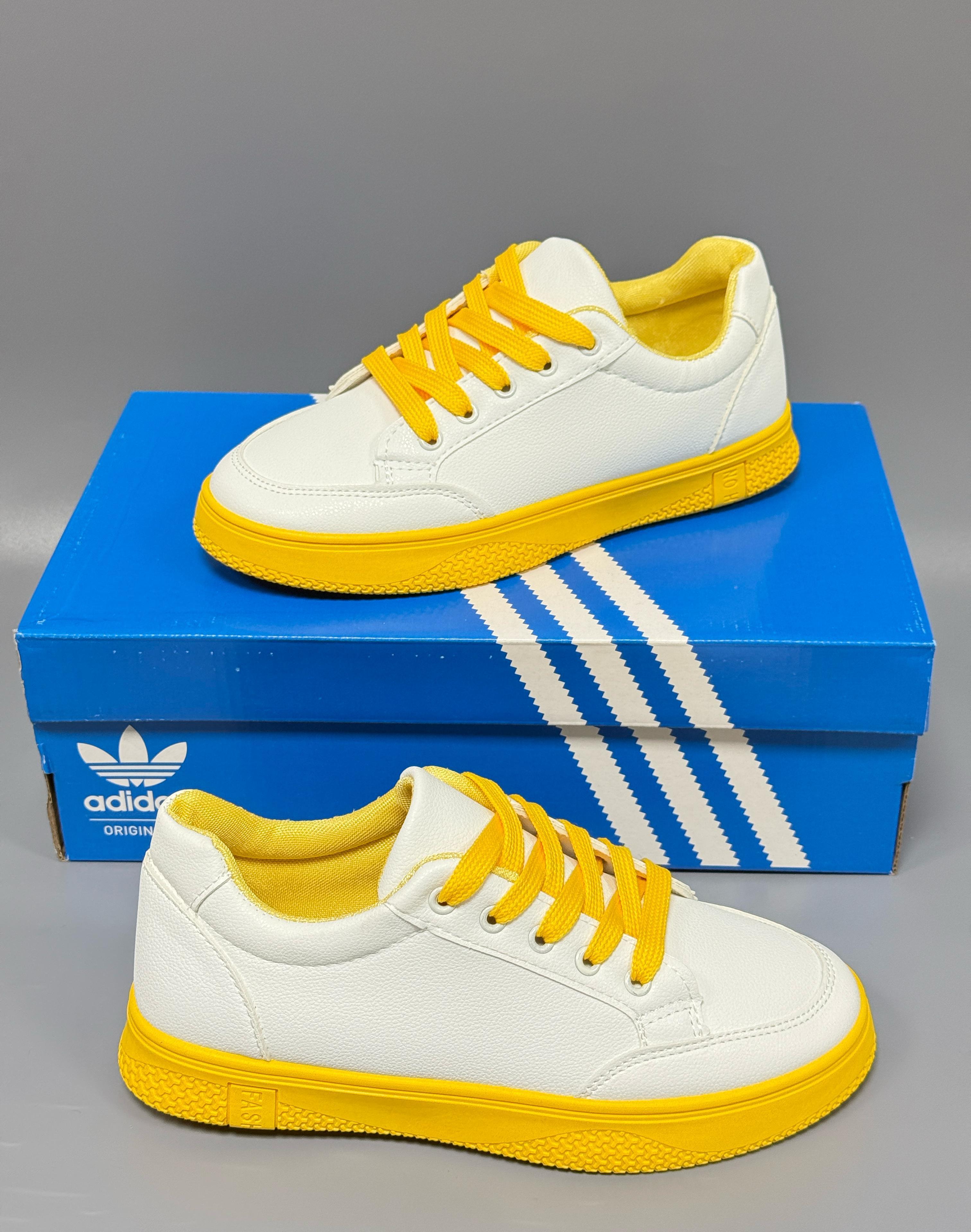 фото весенние кроссовки для девочек оптом