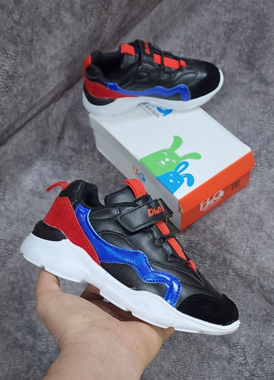 фото весенние кроссовки для мальчиков оптом