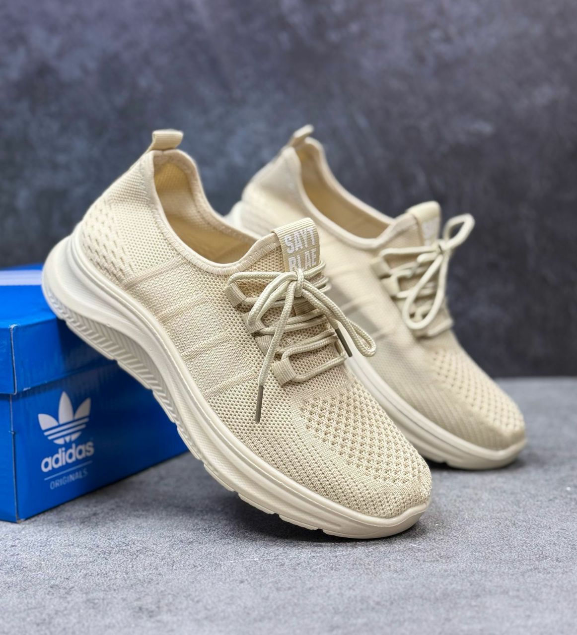 фото летние женские кроссовки оптом