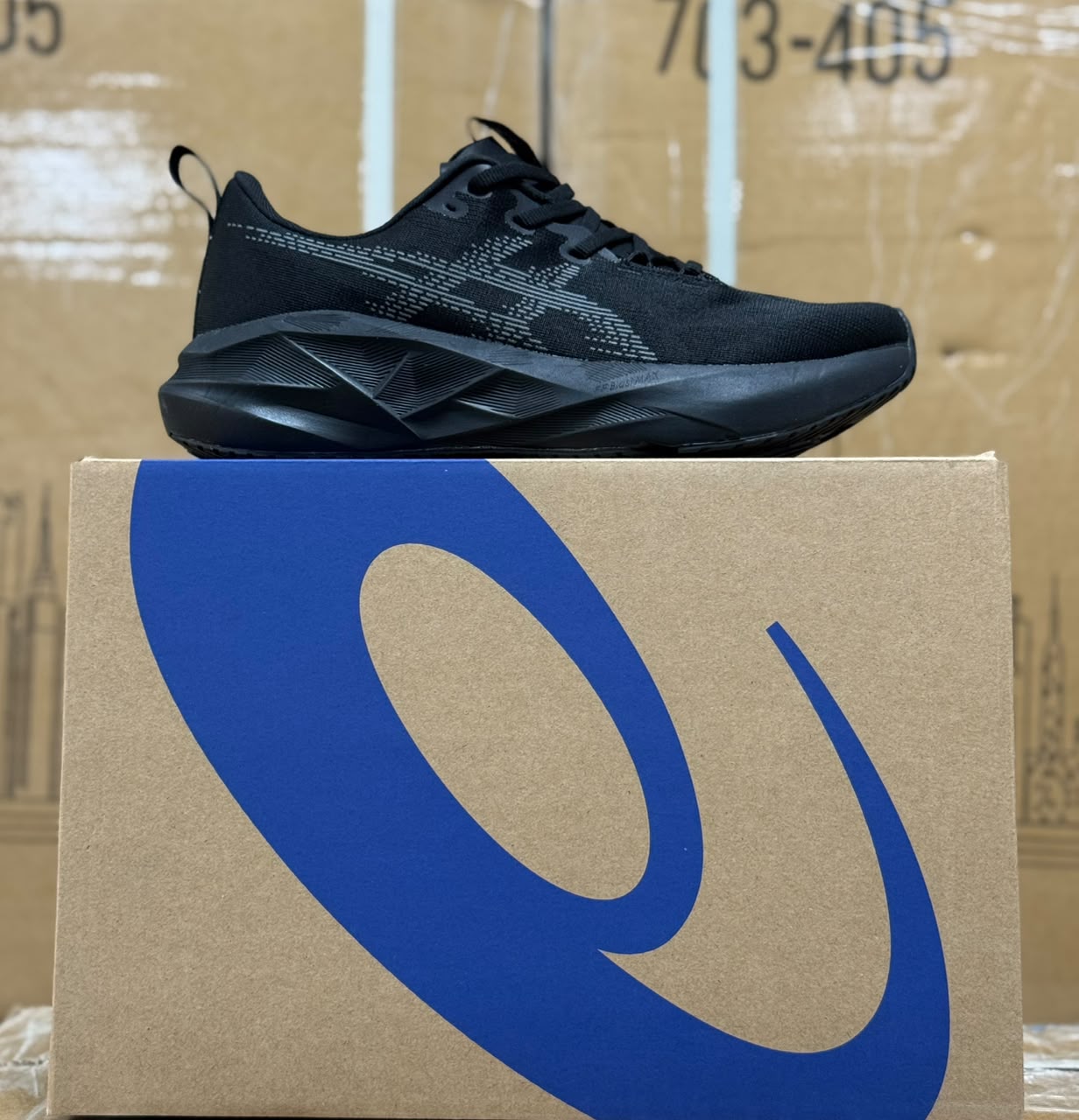фото мужские черные кроссовки asics 433099 оптом
