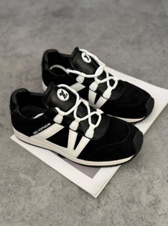 фото весенние женские кроссовки оптом