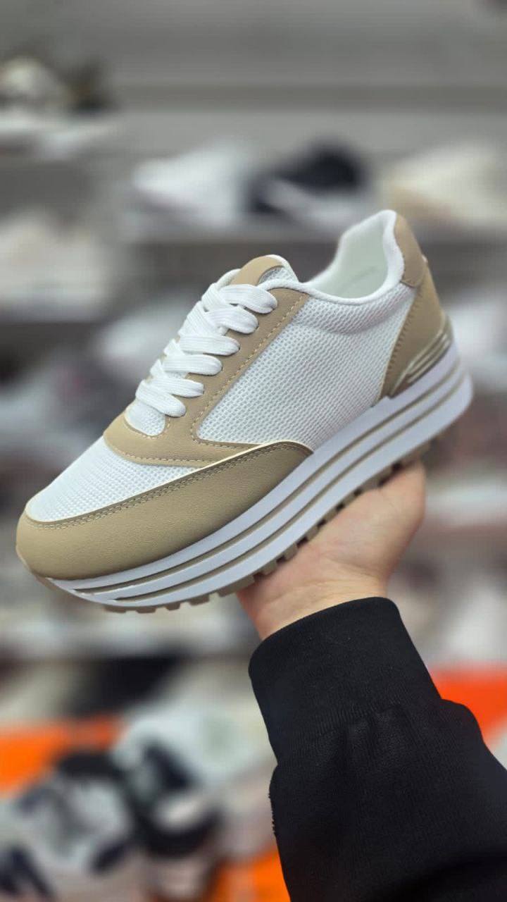 фото весенние женские кроссовки оптом