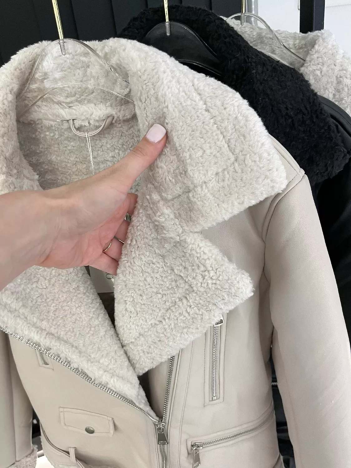 картинка Дубленка от магазина Одежда+