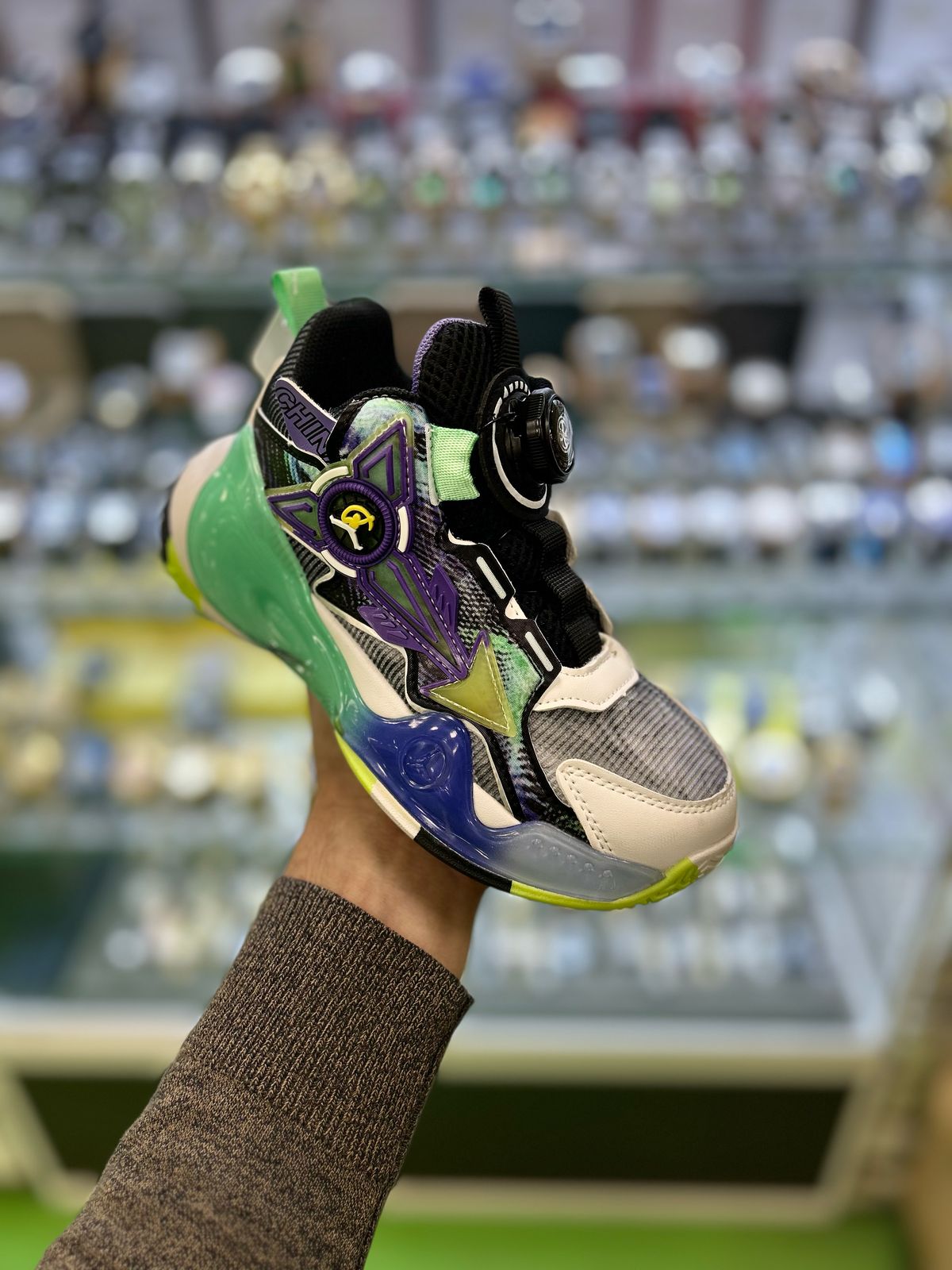 фото весенние кроссовки для девочек оптом