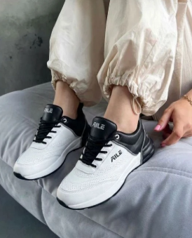 фото весенние женские кроссовки оптом