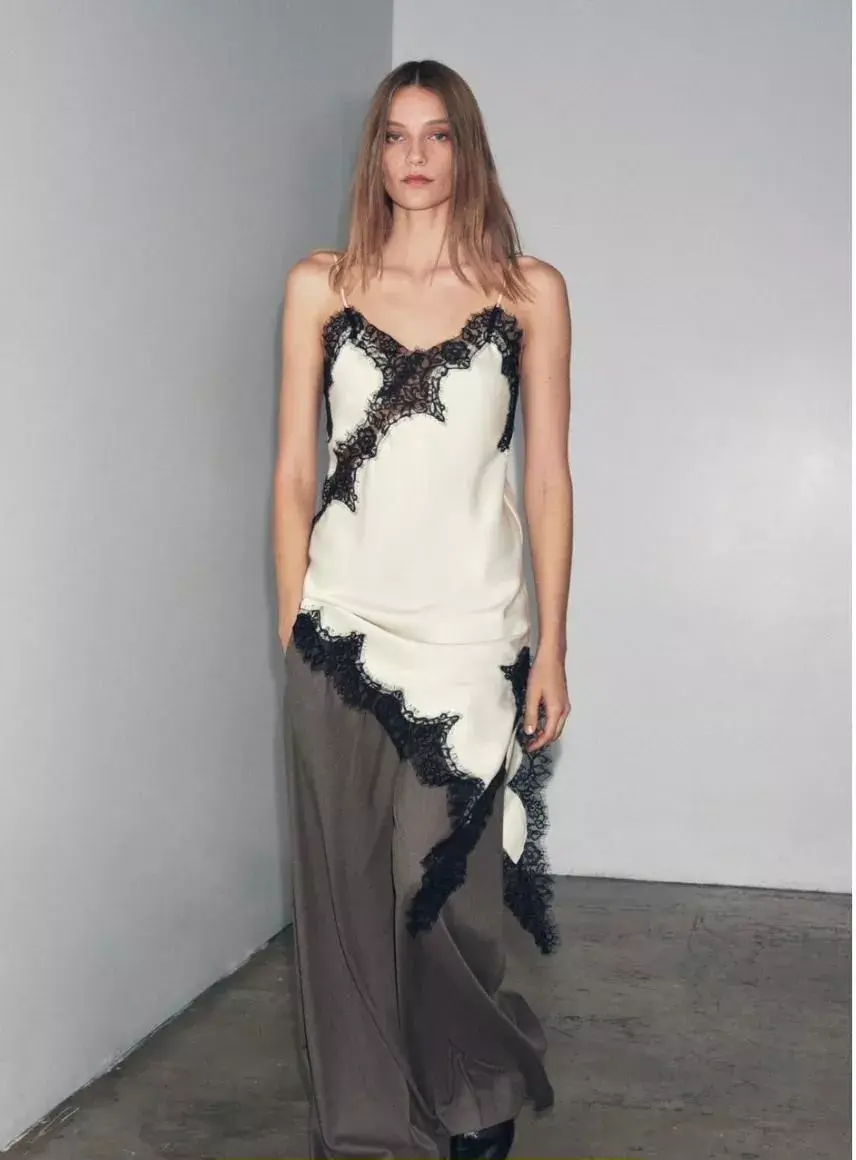 картинка Топ удлиненный с кружевом в бельевом стиле от магазина Одежда+