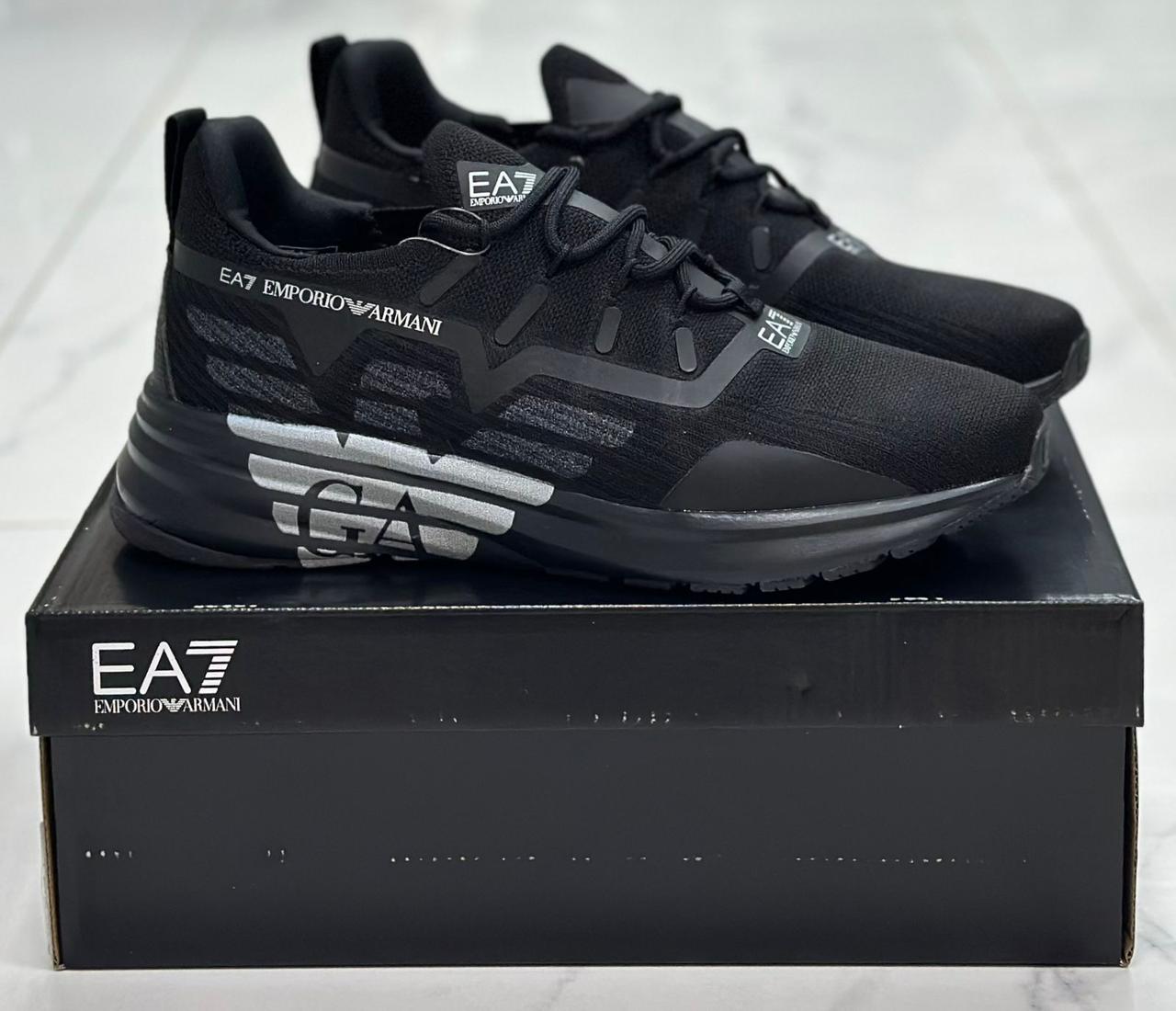 фото мужские черные кроссовки emporio armani 735271 оптом