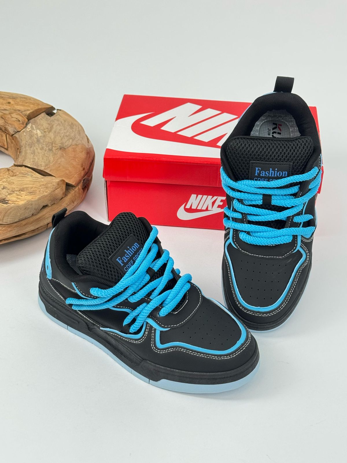 фото весенние мужские кроссовки оптом с доставкой