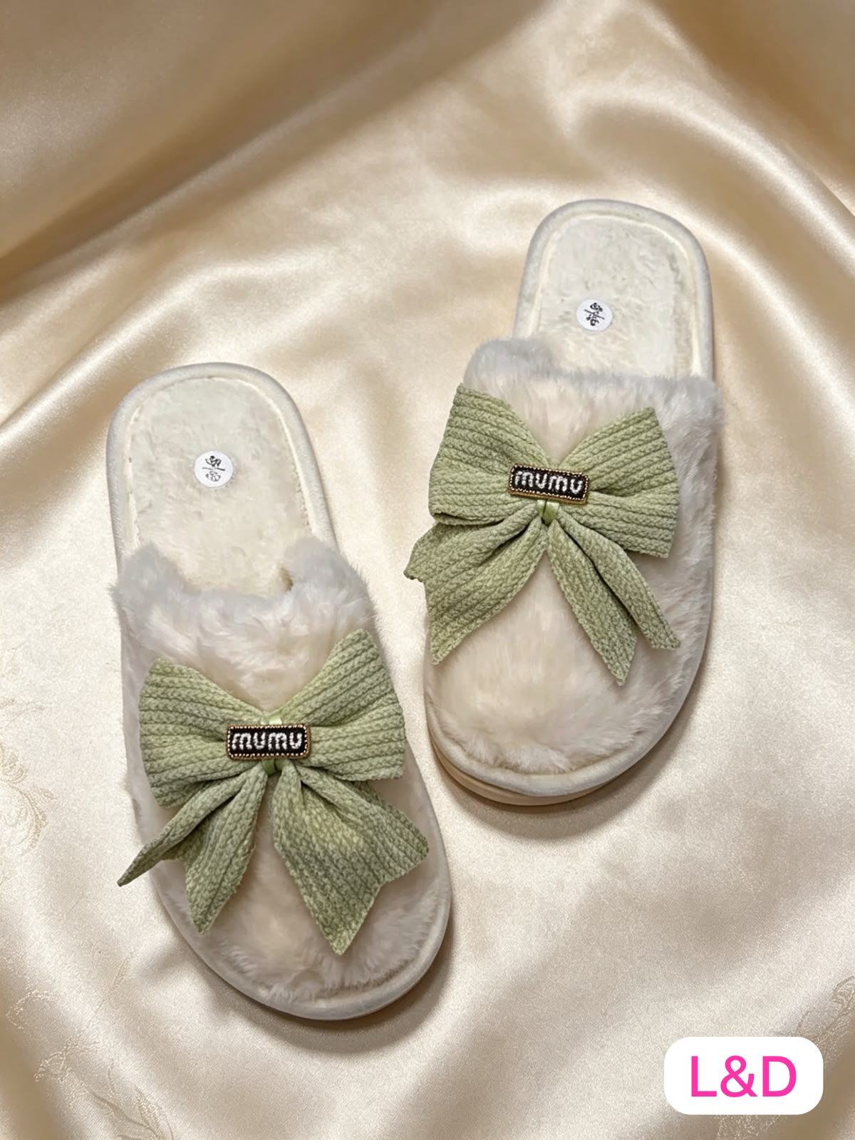 фото женские зимние тапочки с бантом 203809 оптом