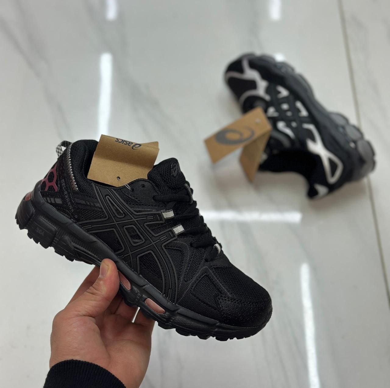 фото весенние женские кроссовки оптом