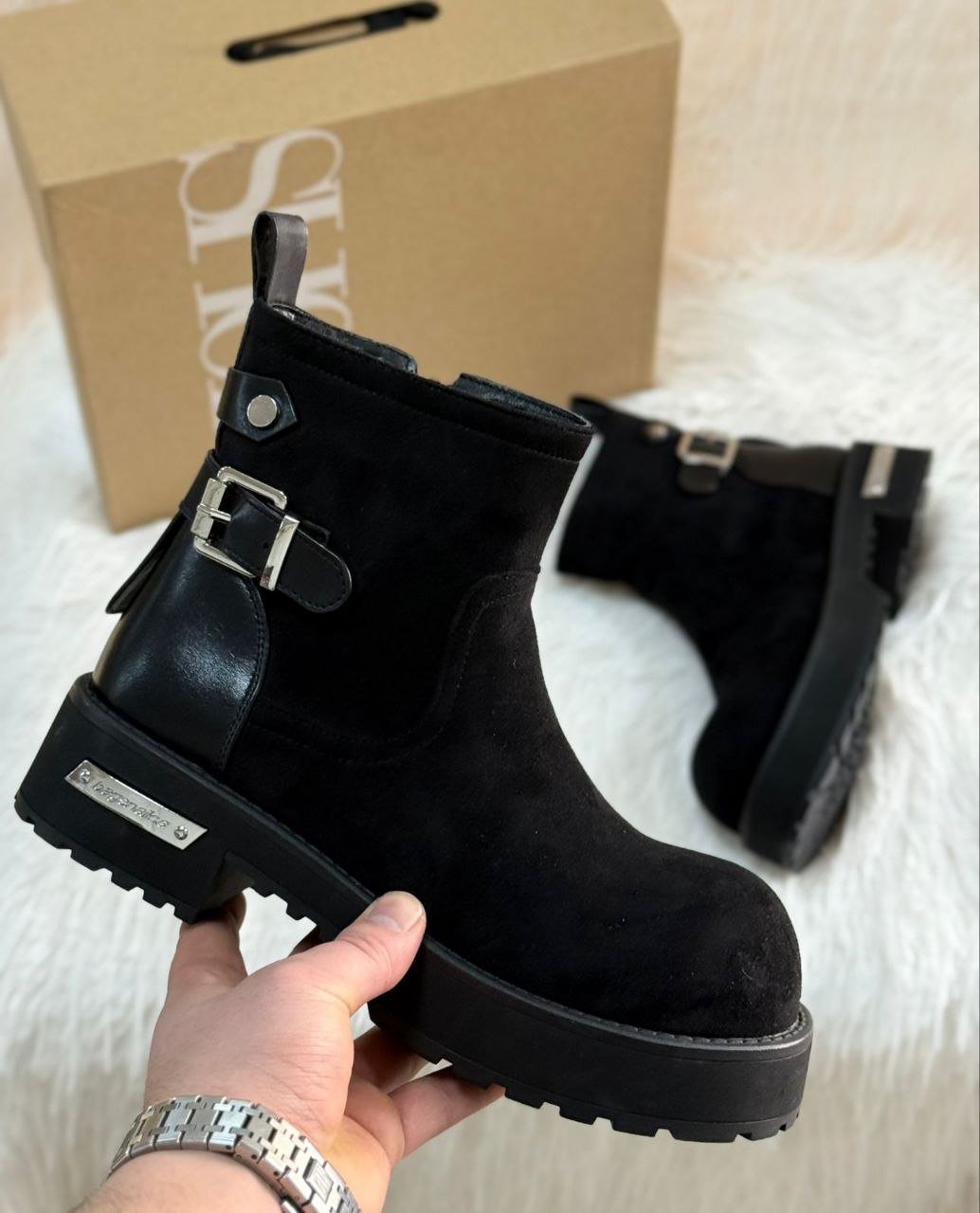 фото весенние женские ботинки оптом