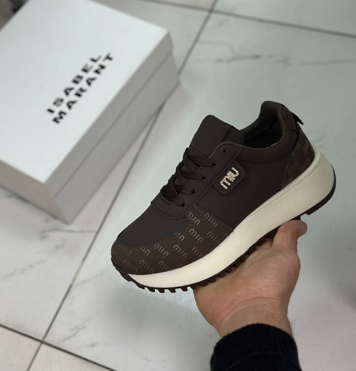 фото весенние женские кроссовки оптом