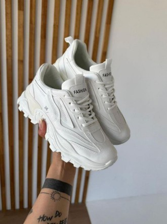 фото весенние женские кроссовки оптом