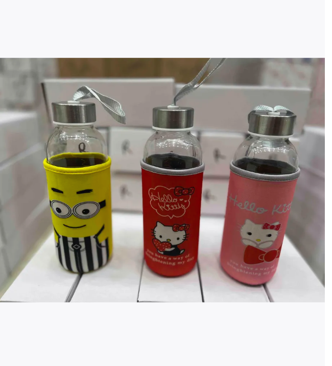 картинка Стеклянная детская бутылка с чехлом 300мл от магазина Одежда+